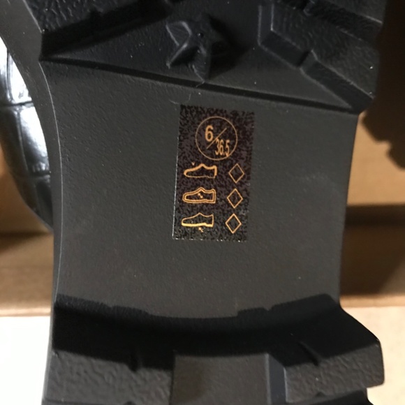 NEW Dirty Laundry Women's Sandals Respect Lug Sole Slide Flat Size 6/36 Black - Picture 7 of 10